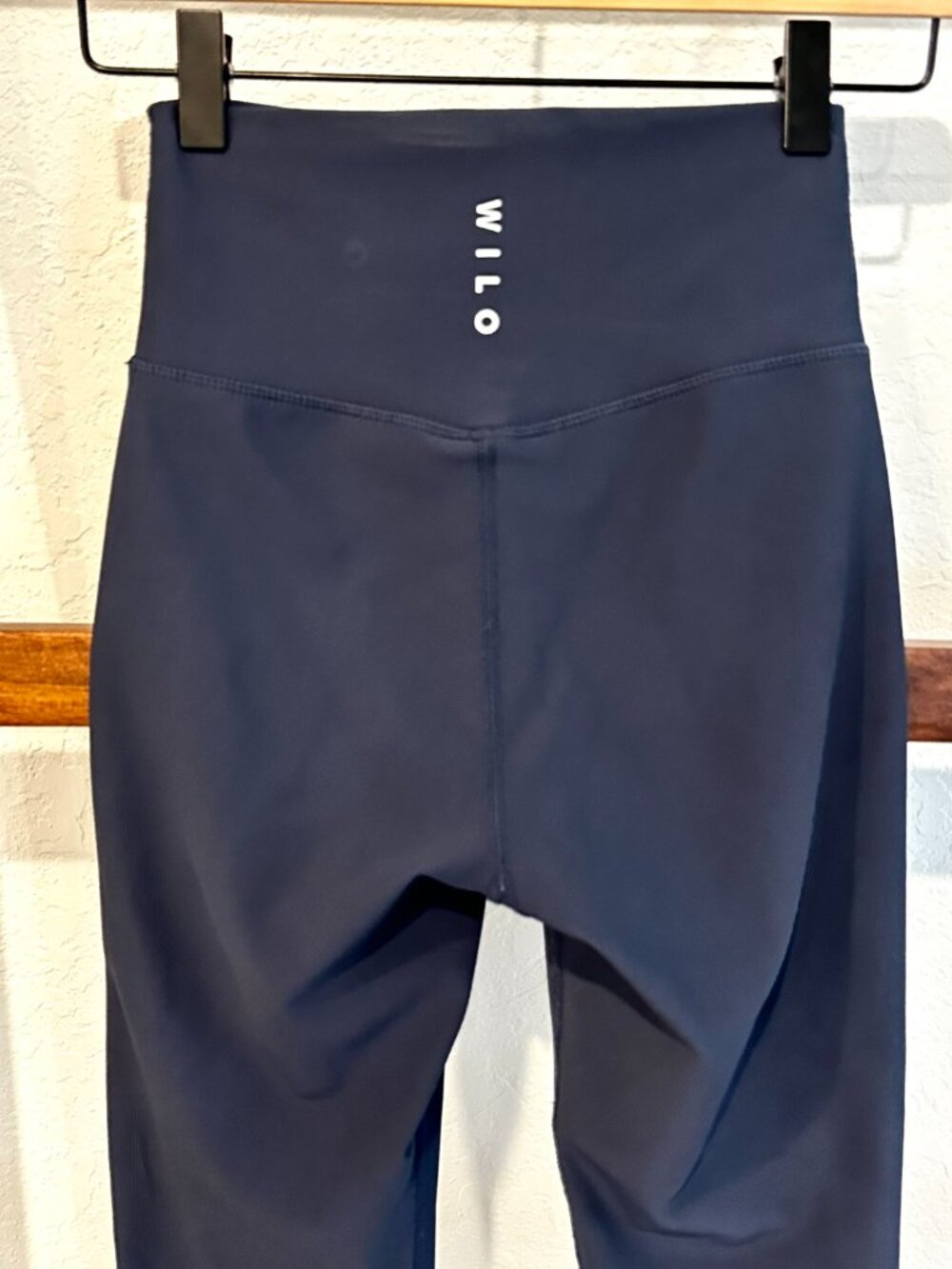 Wilo The Label Navy Ribbed High Rise Crop Leggings XS - Picture 2 of 8